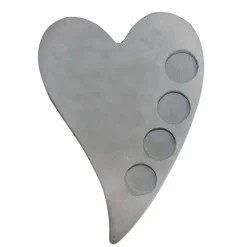 Stampo in calcestruzzo a forma di cuore